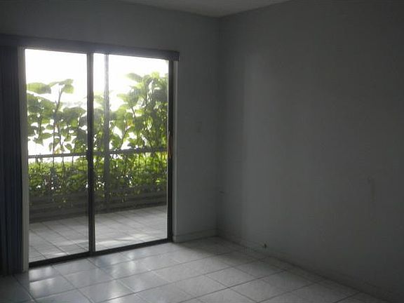 5th image of 468 NE 206th Ln APT 111