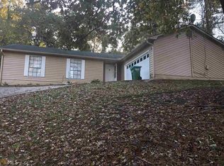602 Candlewick Ln, Lilburn, GA