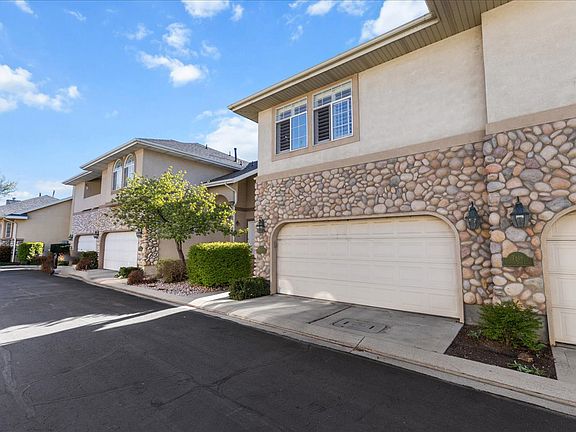 3rd image of 7824 S Sequoia Tree Ln