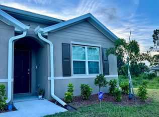 1468 Schumann Dr, Sebastian, FL 32958