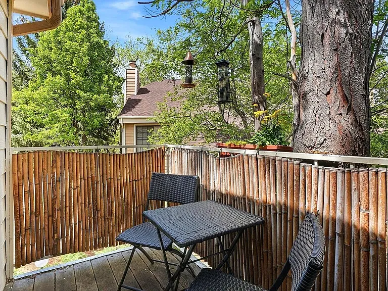 4837 White Rock Cir #H — Photo 13