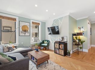 24-39 38th St #D7, Astoria, NY