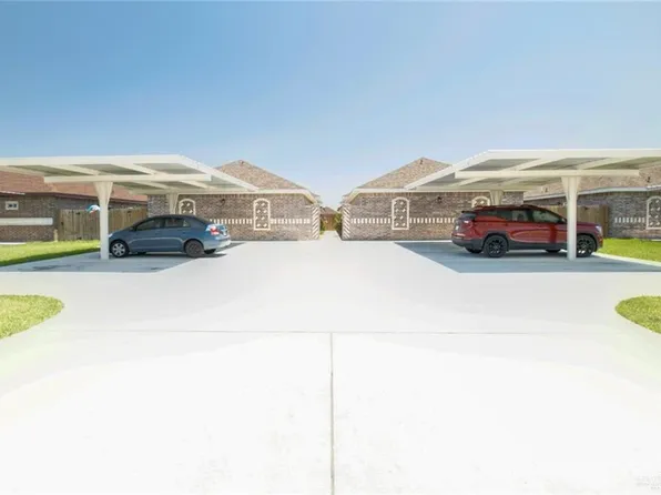 1012 W La Pointe Ave, Alton, TX 78573