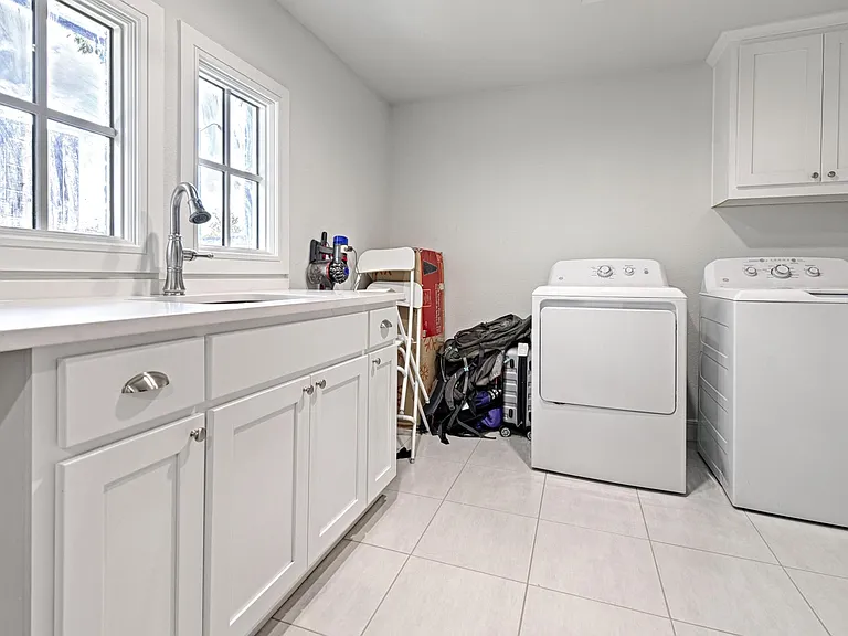 5089 Gaston Ave — Photo 11