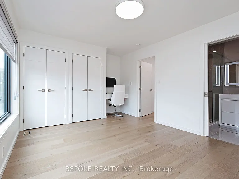 707 Mortimer Ave — Photo 23