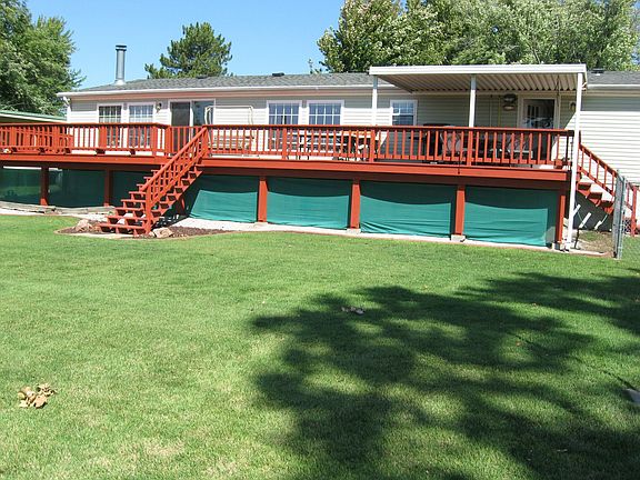 Rear of House (Lake View)