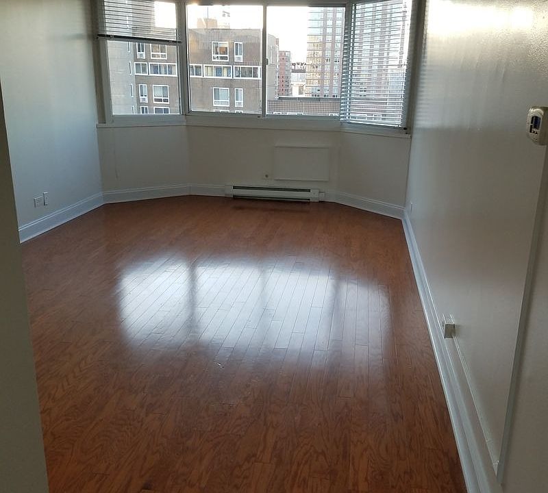 1st image of 540 Main St APT 1326