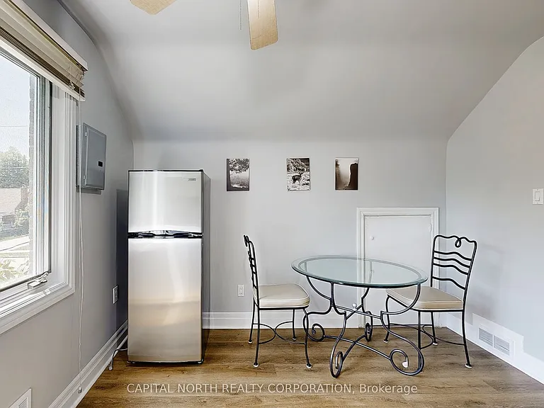 85 Lawrence Ave #2 — Photo 6