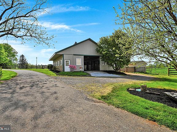 5th image of 177 Valley Ln