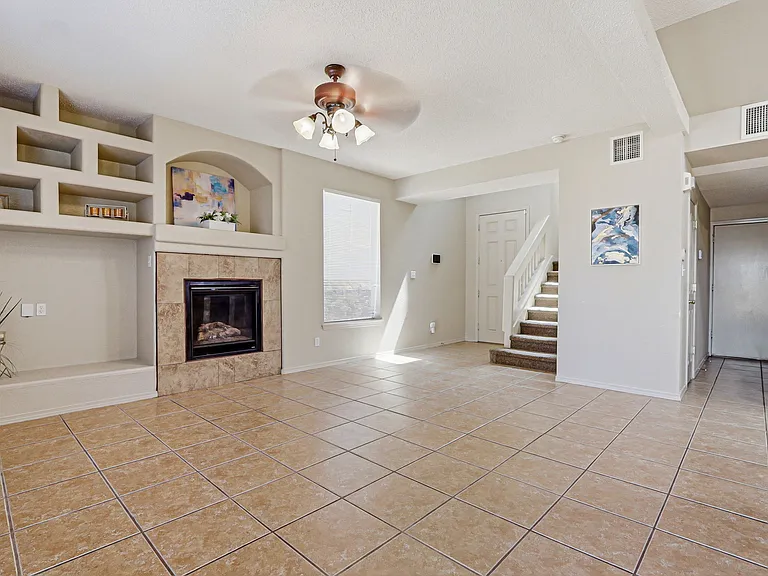 4541 Joseph Rodriguez Dr — Photo 17