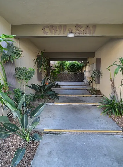 Chii Sai Apts...Gorgeous Apartment...Prime Westside Location...CALL NOW! — Photo 7