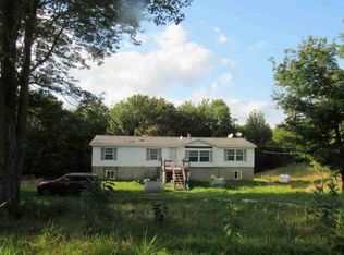 224 Lookout Point Rd, Canadensis, PA 18325