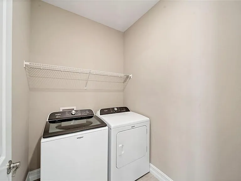 305 Ibiza Loop — Photo 25