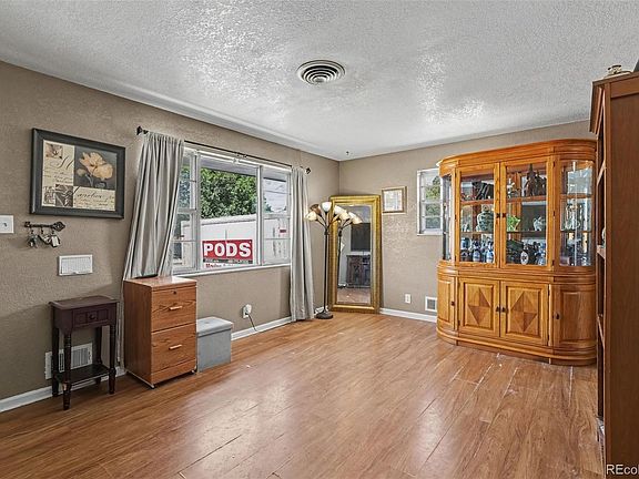 4th image of 1680 E 112th Place