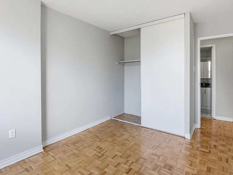 20 Stonehill Ct — Photo 40