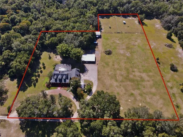 679 Green Turtle Ct, Geneva, FL 32732