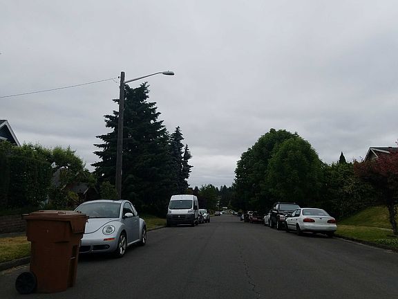 5th image of 518 S 57th St