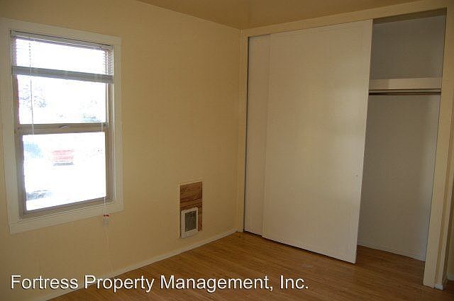2nd image of 10746 NE Wygant St