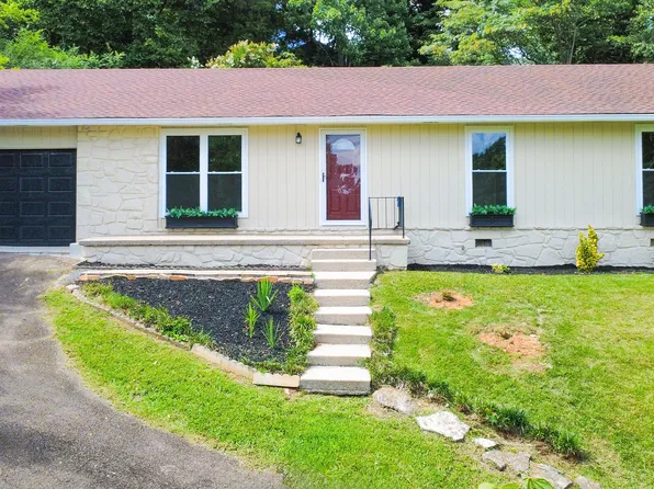 4205 Sherry Dr, Knoxville, TN 37918