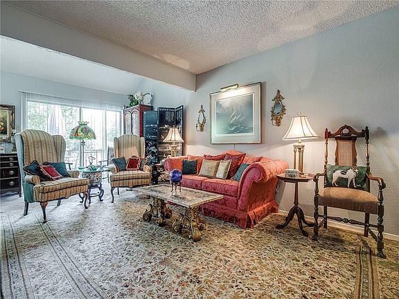 5th image of 5808 Chimney Wood Cir