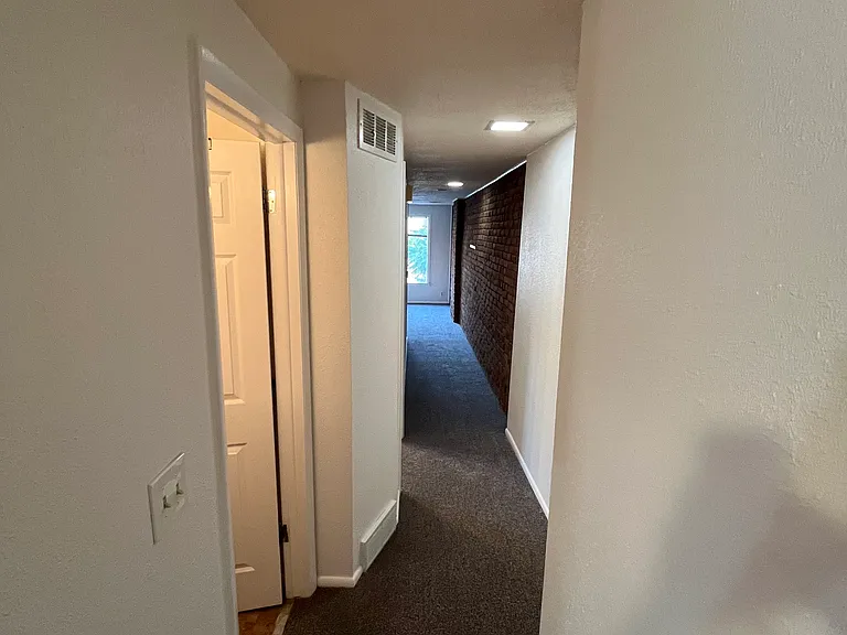 1310 N Corona St #12 — Photo 9
