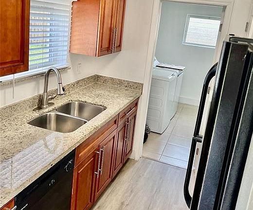2nd image of 5037 SW 91st Ter
