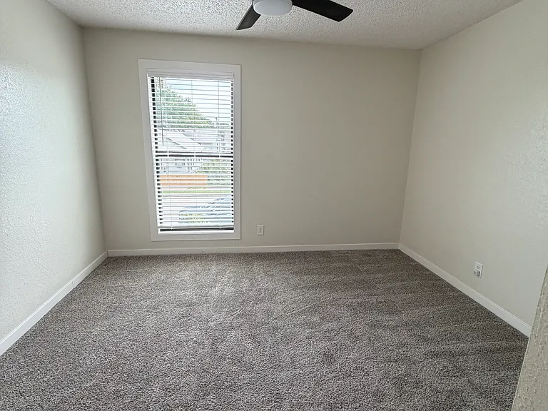 313 S Chickasaw Ave #3 — Photo 4
