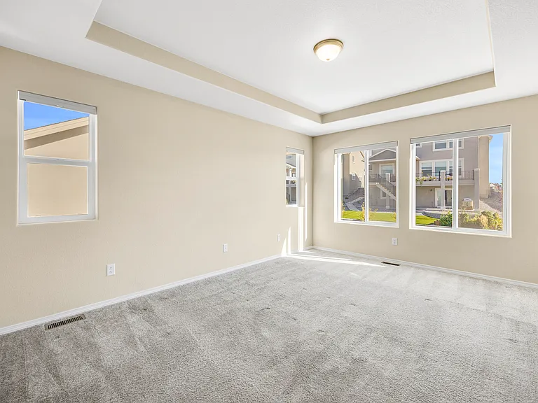 10327 Finn Dr — Photo 16