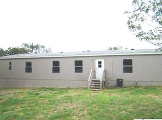 105 N County Road 5602, Castroville, TX 78009