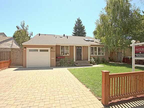 3rd image of 1054 Ringwood Ave