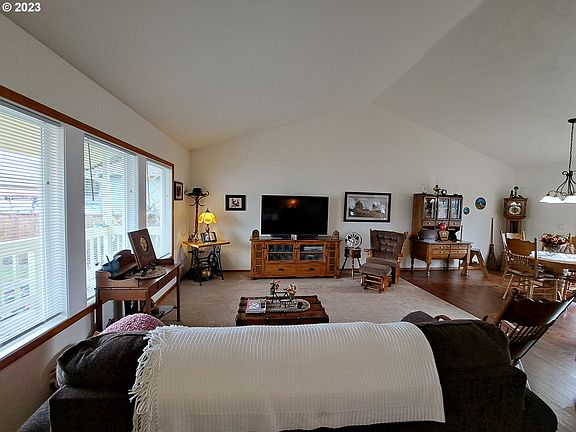 2nd image of 1254 Ostrander Ln