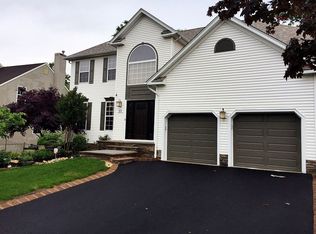 23 Continental Ct, South River, NJ