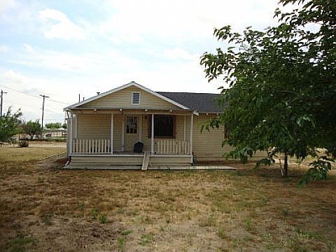2nd image of 9496 S Elm Ave