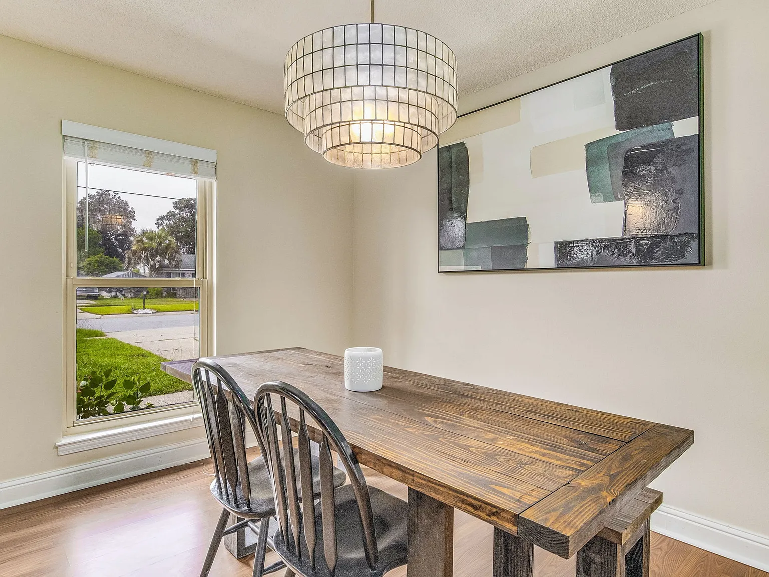 4022 Middlebury Dr — Photo 4
