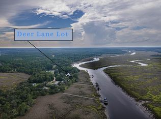 20 Deer Ln, White Oak, GA 31568