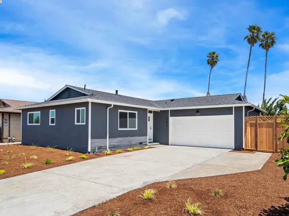 14272 Santiago Rd, San Leandro, CA 94577