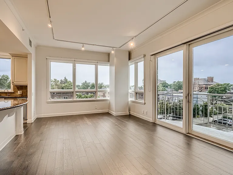 400 E 3rd Ave #405 — Photo 7