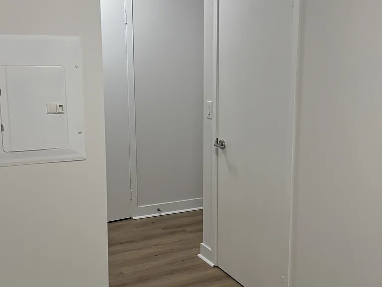320 Richmond St E #208 — Photo 3