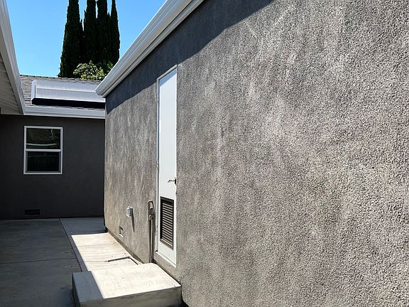 2nd image of 1087 Savannah Dr Unit 2