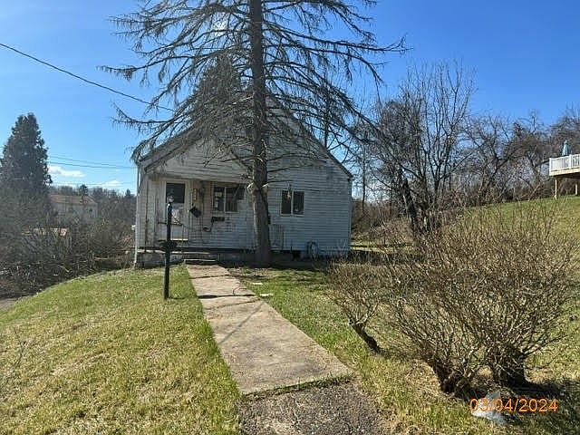 1st image of 3126 Southern Dr