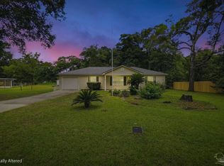 4233 Seminole Trl, Milton, FL 32583