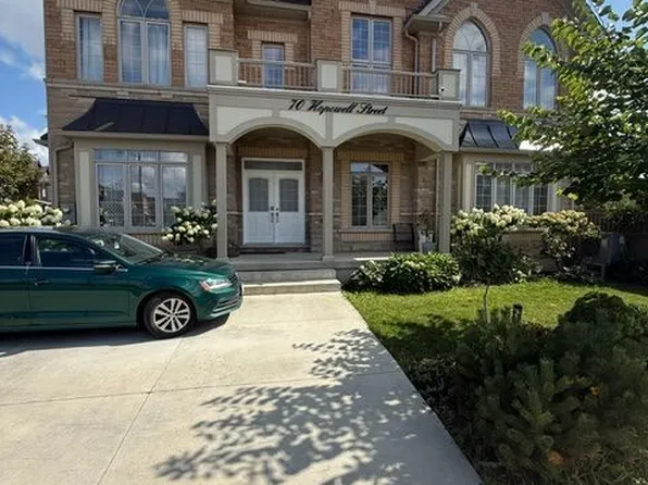 70 Hopewell St, Vaughan, ON L4H 3Y2