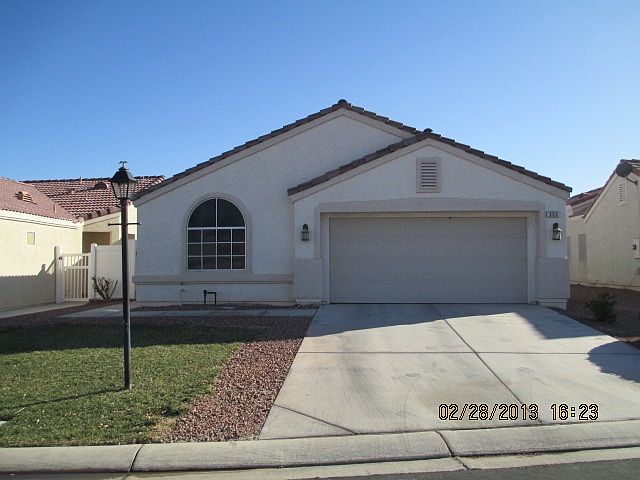 1st image of 355 River Glider Ave