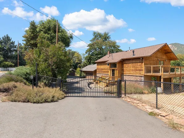 3456 Rogue River Hwy, Gold Hill, OR 97525