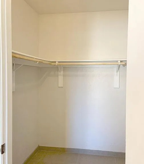1071 Meadowlark Ct SE — Photo 12