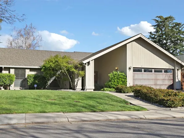 2131 Canyon Creek Dr, Stockton, CA 95207