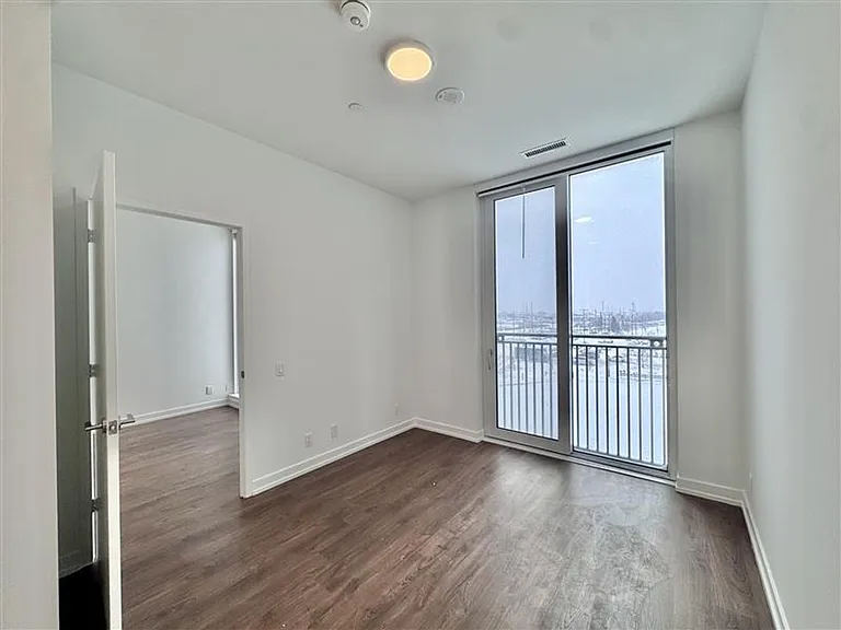 185 Millway Ave #1.5 — Photo 14