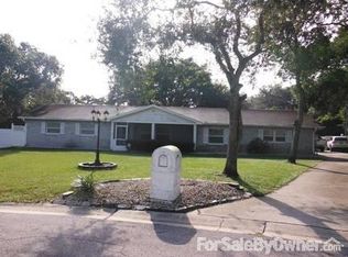 1117 King Arthur Ct, Valrico, FL 33594