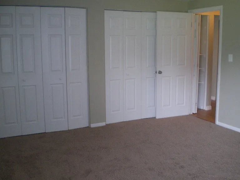 Winkworth Apartment Homes — Photo 11