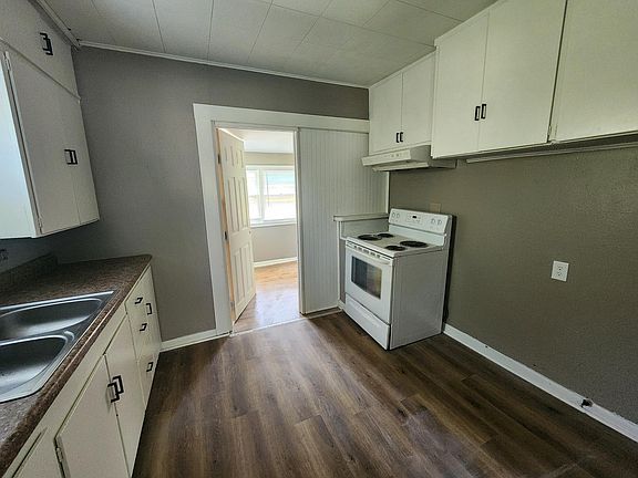 4th image of 715 N Minnesota Ave
